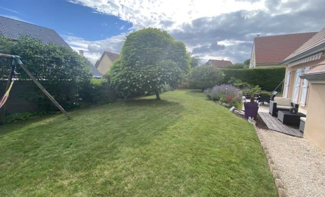 RECEMMENT VENDUE : Belle maison récente, dans une impasse au calme, avec jardin sans vis-à-vis à VELARS-SUR-OUCHE, Dijon, ARYA Immobilier