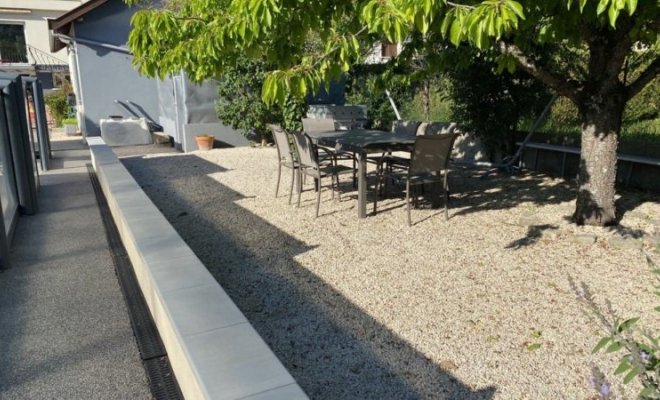 Belle demeure des années 1940, parfaitement rénovée, avec vue sur les collines, jardin, garage, piscine couverte chauffée à PLOMBIERES-LES-DIJON, Dijon, ARYA Immobilier