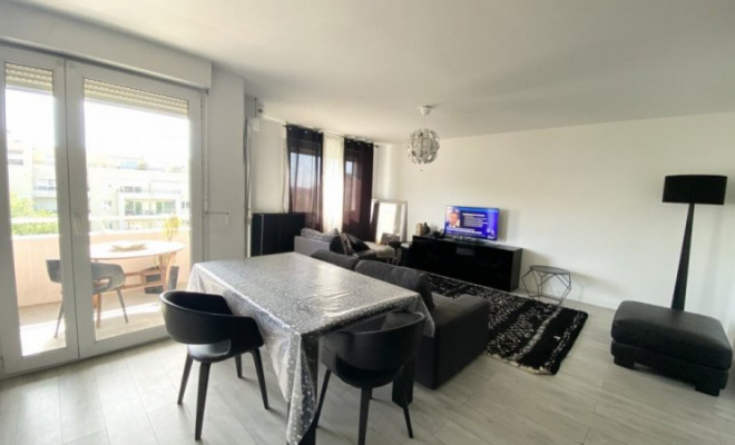 Bel appartement , cuisine ouverte , deux chambres, quartier Nation Toison d'Or, Balcon, belle vue, Dijon, ARYA Immobilier