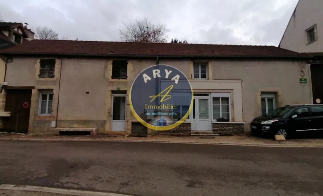 Maison en pierre avec studio indépendant, ARYA IMMOBILIER, estimation gratuite sous 48h