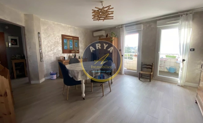 Bel appartement lumineux à Fontaine-lès-Dijon – 3e étage avec balcons et stationnement privé Agence ARYA immobilier estimation gratuite sous 48h de maison, appartement, terrain, grange, immeuble, local commercial, etc.