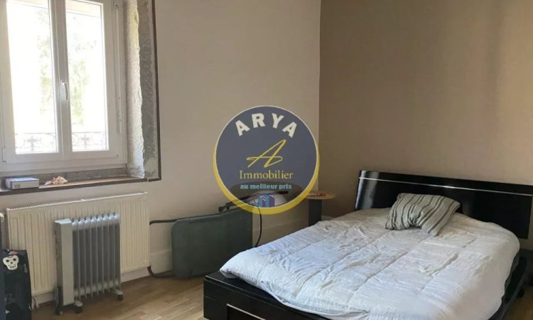 Belle maison en pierre , en très bon état, deux chambres et un bureau, Fleurey-sur-Ouche, ARYA Immobilier , estimation gratuite sous 48h