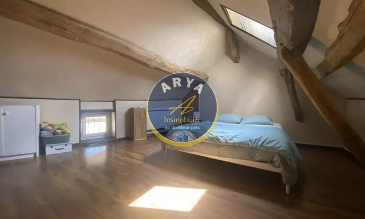 Belle maison en pierre , en très bon état, deux chambres et un bureau, Fleurey-sur-Ouche, ARYA Immobilier , estimation gratuite sous 48h